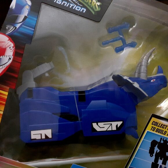 NEW! Mighty Morphin Power Rangers: Re-Ignition - Triceratops Combinable Dinozord - Picture 2 of 6